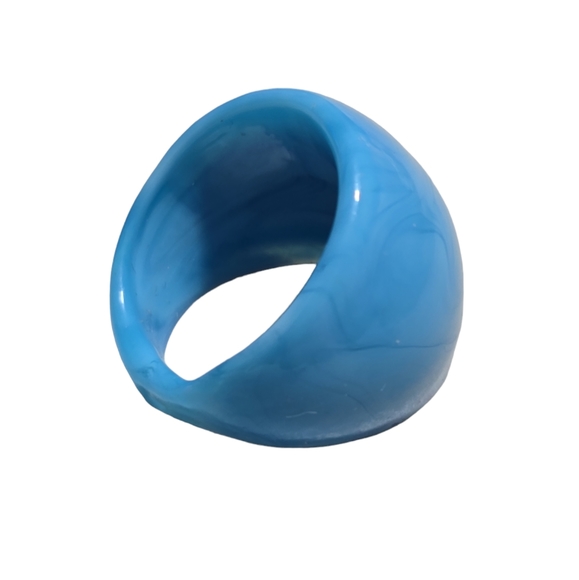 Light Sky Blue Acrylic Dome Ring L12 - Picture 2 of 3